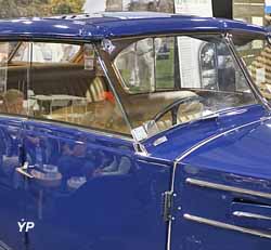 Delahaye 148N berline a&eacute;rodynamique Vutotal Labourdette