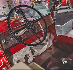 American LaFrance Type 415 RC Pumper