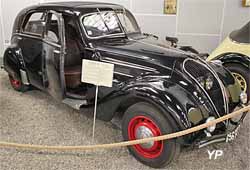 Peugeot 402 L&eacute;g&egrave;re