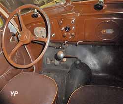 Peugeot 402 l&eacute;g&egrave;re