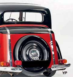 Humber Twelve Vogue Saloon