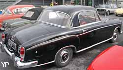 Mercedes 220 S (ponton) coupé