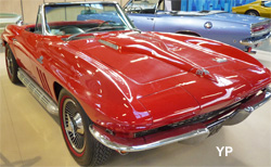 Chevrolet Corvette C2 Sting Ray