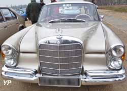 Mercedes 300 SE 2 portes  (W108)