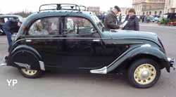 Peugeot 202 B