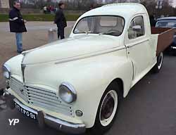 Peugeot 203 camionnette U8 ridelles bois