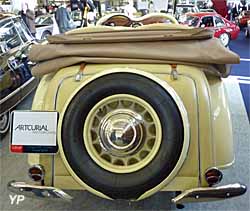 Peugeot 601 D torpedo Grand Sport