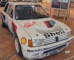 Peugeot 205