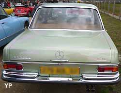 Mercedes 300 SEL (W109)