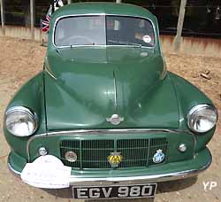 Morris Minor 2 doors saloon