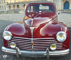 Peugeot 203 découvrable