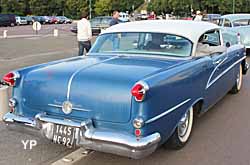 Oldsmobile Holiday (2 portes) Ninety Eight - 1955