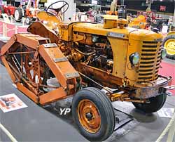 Tracteur Renault HI type 157